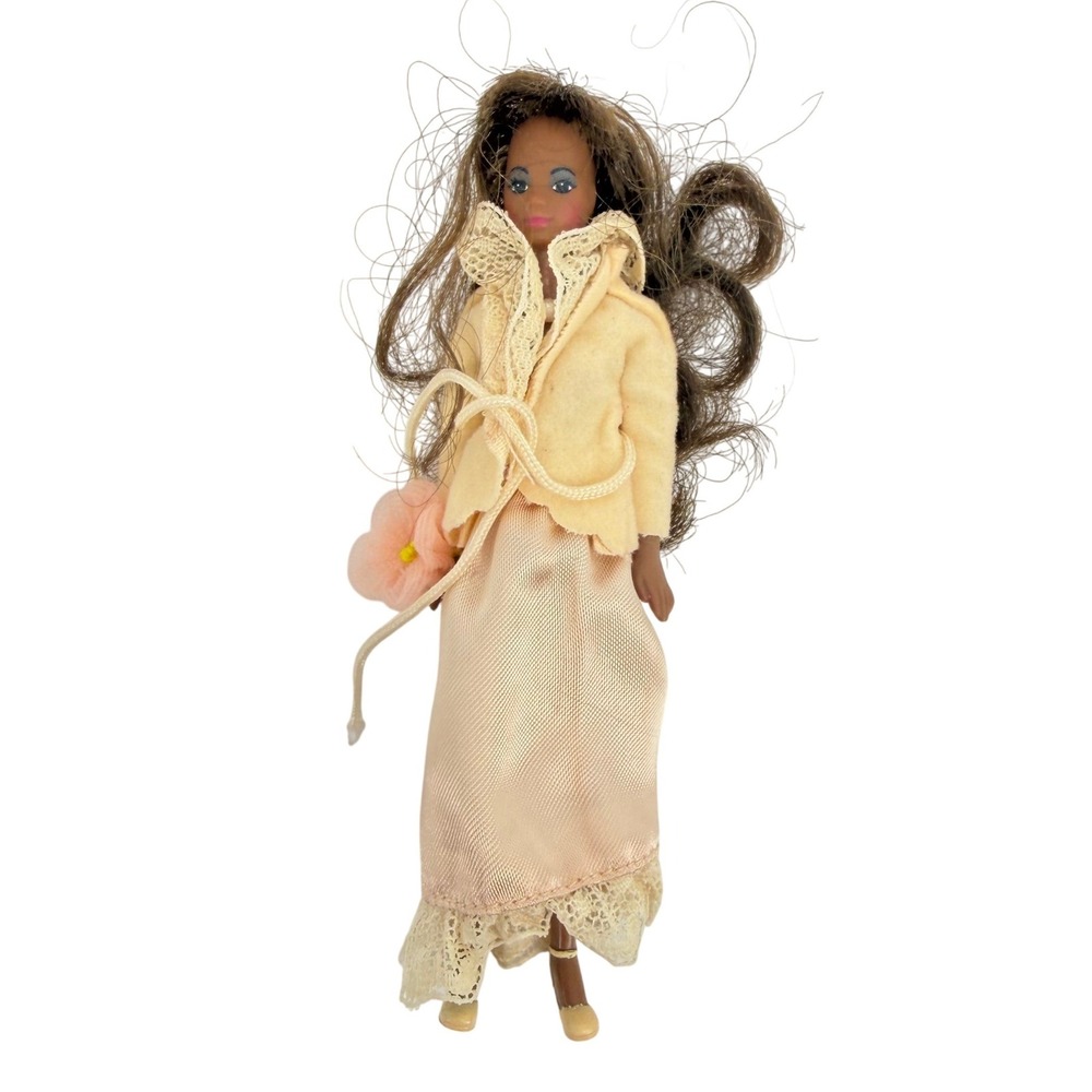 Vintage 1981 CPG Kenner Glamour Girls 4" Mini Doll Brunette Blue Eyes Gown